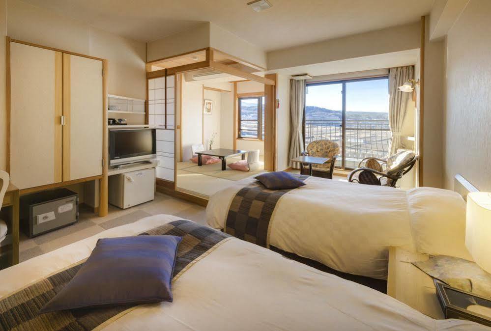 Fujisan Onsen Bessho Sasa Hotel Fujiyoshida Eksteriør billede